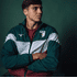 Spieler mit die Track Jacke (2)
