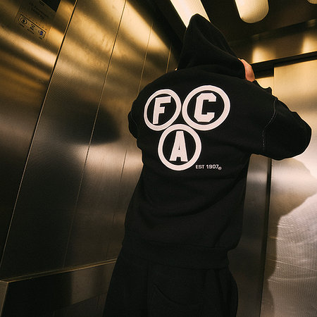 FCA-Hoodie Schwarz Retro Stitch