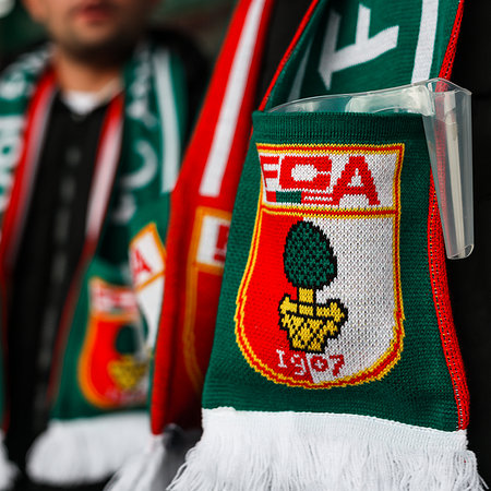 FCA-Becherschal